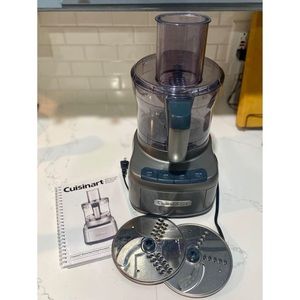 Cuisinart Food Processor - NEW